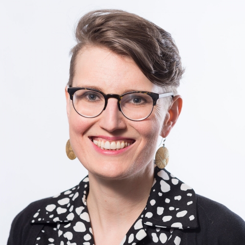 Photo of Jen Hayes